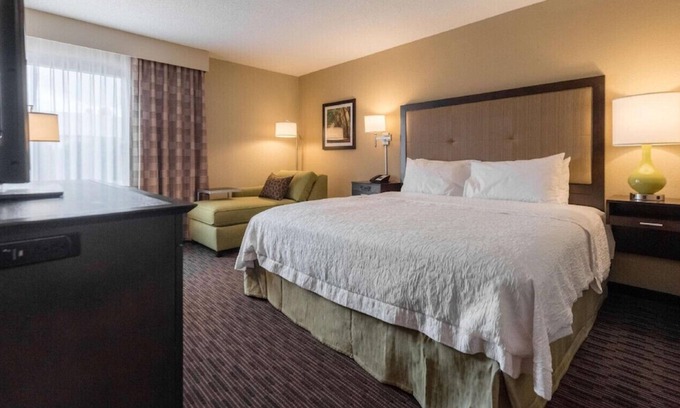 Meridian Haus | The Perfect Spot to Rest near Bonita Lakes Mall!-S