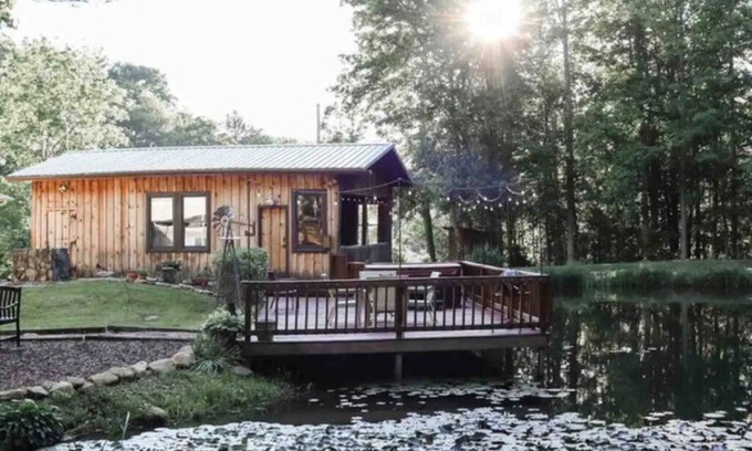 Flag Pond Kabine | The Pond House - Separate Location-No Pets - Glamping Retro