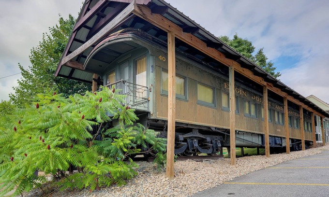 Adrian Furnace Haus | The Presidential Stay, Converted Railcar in DuBois