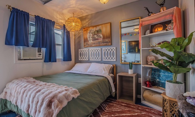 Kingman Kabine | The Quail's Nest: Experience Arizona Agritourism