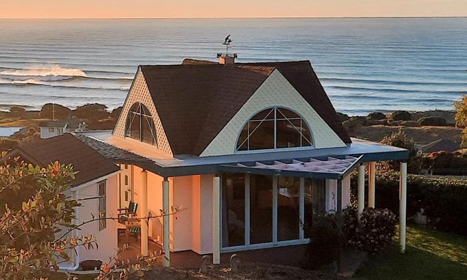 Okitu Wohnung | The Quarters Ocean-View Chalet