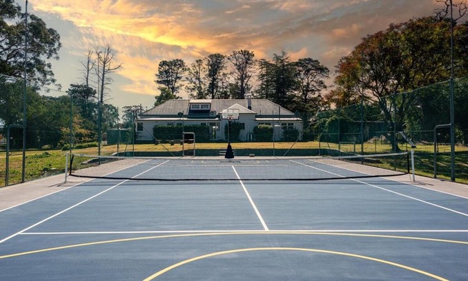 Stanthorpe Haus | The Ranch-pool Table, Table Tennis, Firepit, Piano