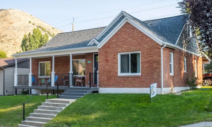 Lava Hot Springs Haus | The Red Roost Lava - Whole House