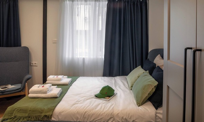 Sofia City Center Wohnung | The Rest Nest, Flexi Compact by Ruby Red House