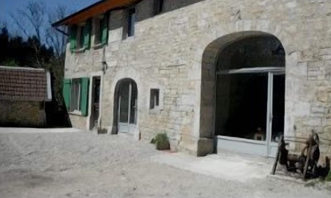Monnet-la-Ville Hütte | Das Roc Gîte Jura für 8 Personen