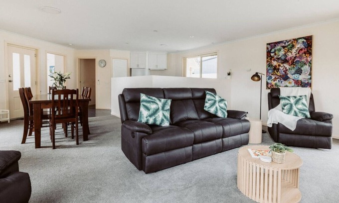 Don Haus | The Sanctuary Devonport