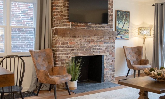 Grandview Heights Wohnung | The Shores- Hot Tub- King Bed- Near OSU