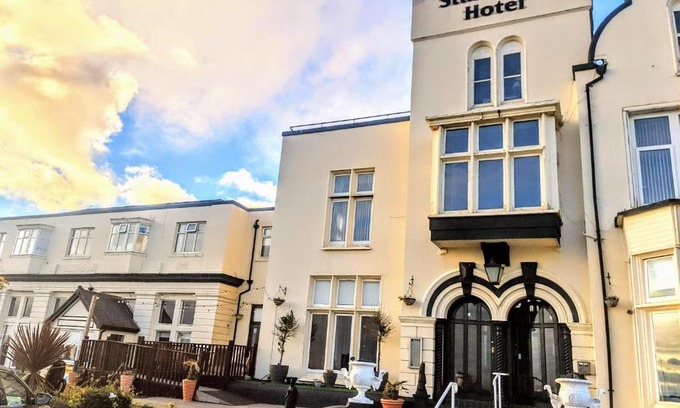 Seaton Carew Hotel | The Staincliffe Hotel