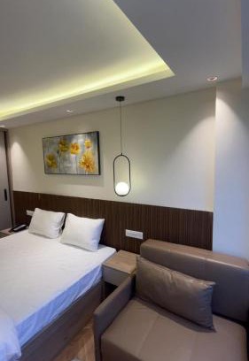 Jaypee Greens Haus | The Sterling twilight