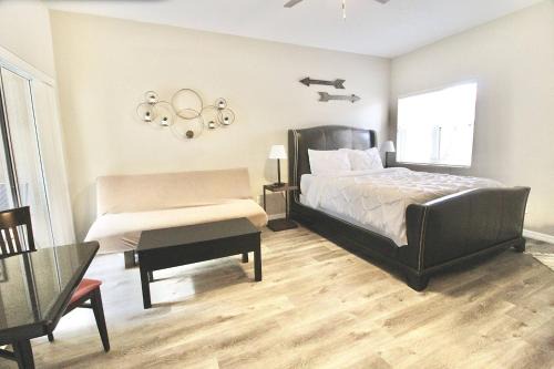 Port Saint Lucie Haus | The Studio at PGA Village Golf Villas