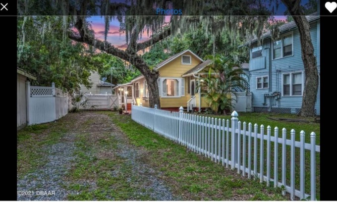 Daytona Beach Hütte | The Sun Kissed Cottage (minutes from the beach!)
