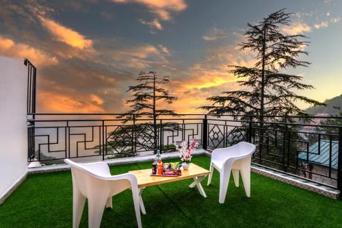 Shimla Wohnung | The Sunset Abode 4BR With Valley Views