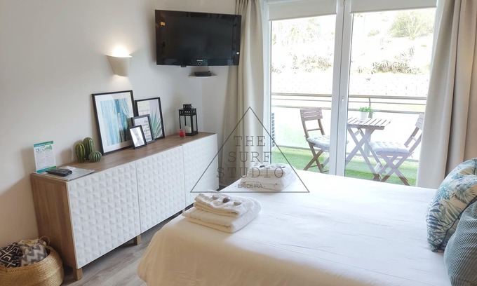 Ericeira Wohnung | Das Surf Studio - Ericeira, 3 Pools, WIFI, Garten, Strand in 650m