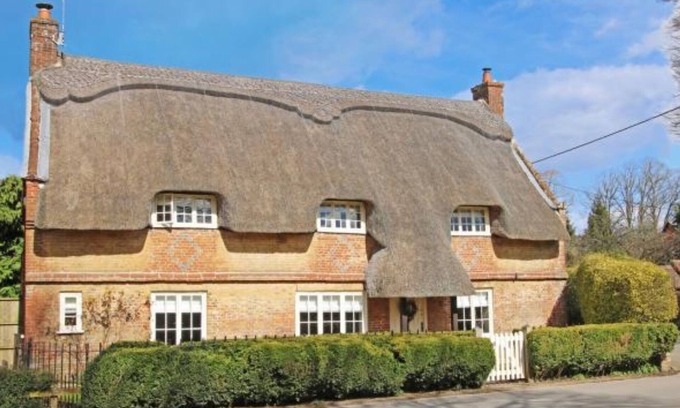 Cranborne Hütte | Das mit Stroh gedeckte Häuschen Cranborne