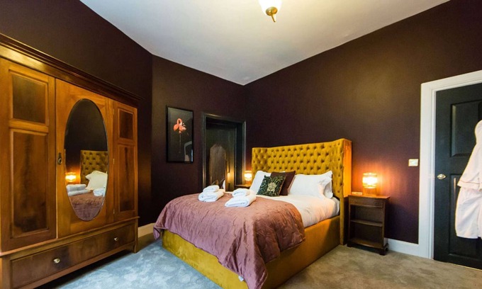 Askrigg Wohnung | The Tricky Woo Suite at Skeldale House