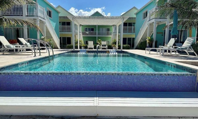 Colliers Bay Eigentumswohnung | GROSSE ERÖFFNUNG SPEZIAL FEB UND MÄRZ! NAGELNEUES BETT UND FRÜHSTÜCK!