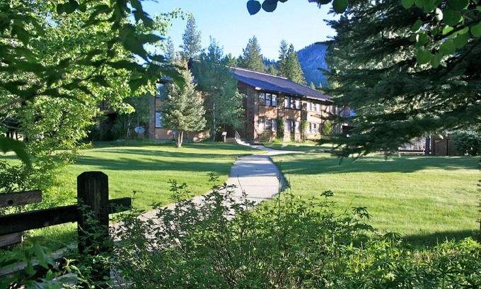 Atlanta Haus | The Ultimate Lodge für Exerzitien, Familienfeiern oder Destination Weddings