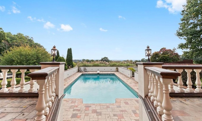 Changewater Villa | The Villa @ The View Lane Estate Buena Vista