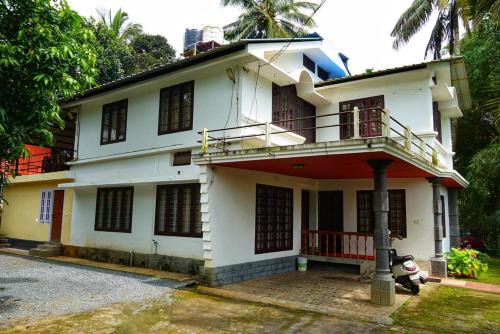 Sulthan Bathery Haus | The Wayanad Club