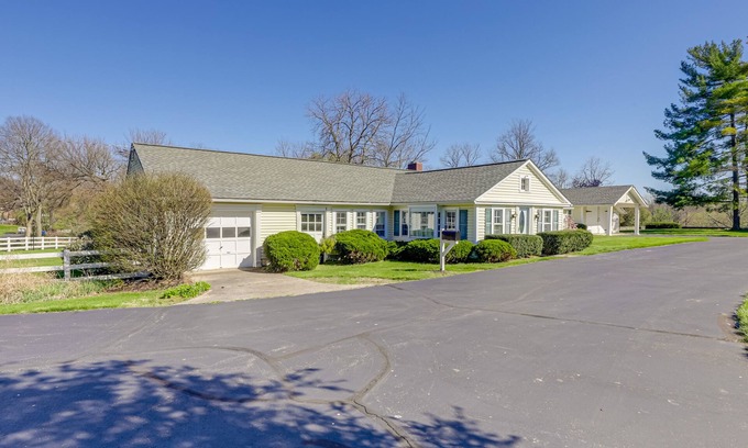 Dayton Haus | 'The Windmill House' w/ Pond: 9 Mi to Dayton!