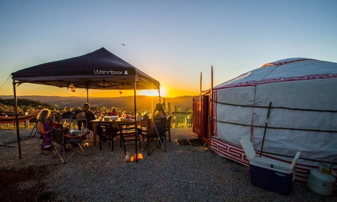 Myrrhee Haus | The Yurt Alpine Retreat - Red Yurt