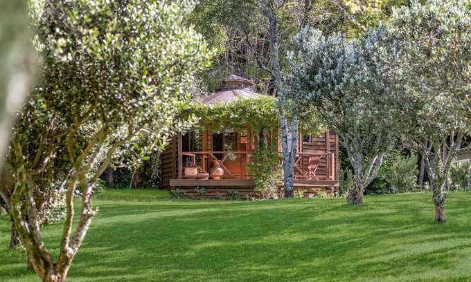 Bellawongarah Kabine | The Yurt at Lothlorien