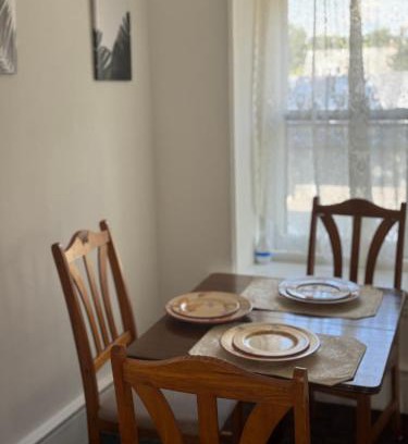 Souderton Wohnung | Third Floor loft 2bed 1 bath Historic district