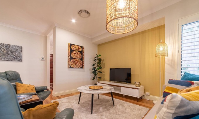 Boya Haus | Dieses Haus ist ein 3 Schlafzimmer, 2 Badezimmer, in Greenmount, Westaustralien.