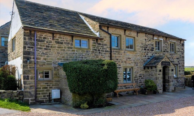 Lepton Wohnung | Thornes Cottage