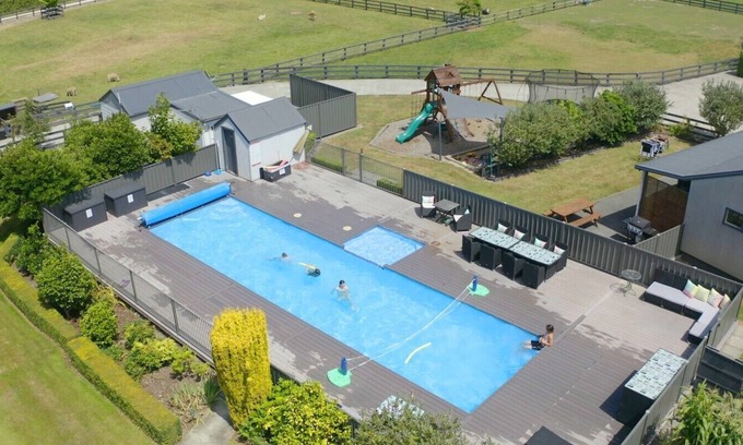 Havelock North Hütte | Cabañas en St Andrews, cabaña de 3 dormitorios para 6 personas en 2 recámaras king y compartir gemelas