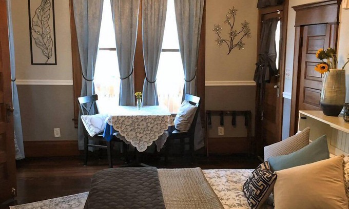 Fort Worth Haus | Three Danes Inn