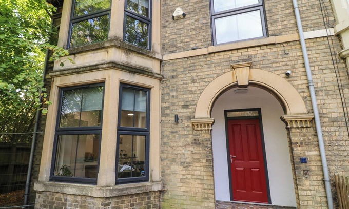 Peterborough Hütte | THREE, romantic in Peterborough