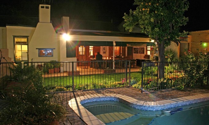 Graaff-Reinet Bed & Breakfast | Thyme and Again Bed and Breakfast