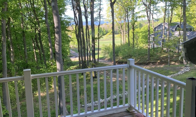 Suttons Bay Wohnung | Time to rest and enjoy nature