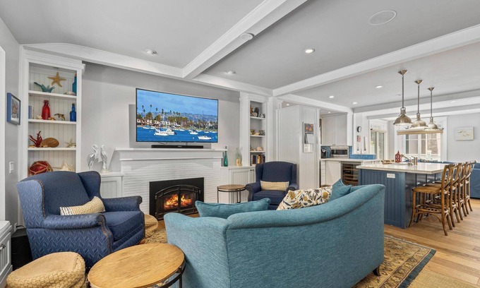 Carlsbad Village Haus | Timeless Carlsbad retreat with 2 bedrooms, AC and ocean view patio