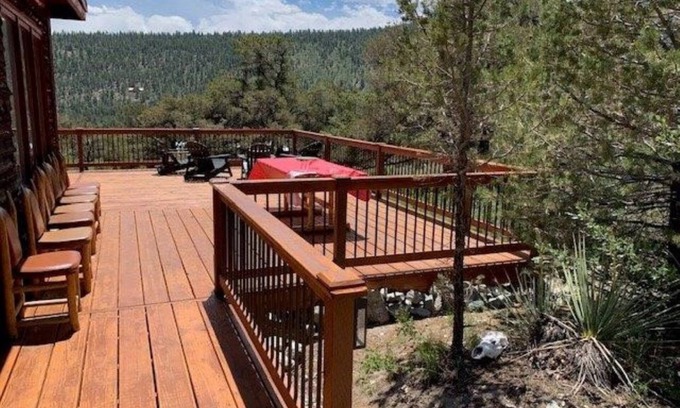 Nathrop Kabine | Tincup Cabin at Deer Valley Ranch. Family friendly w/resort amenities included
