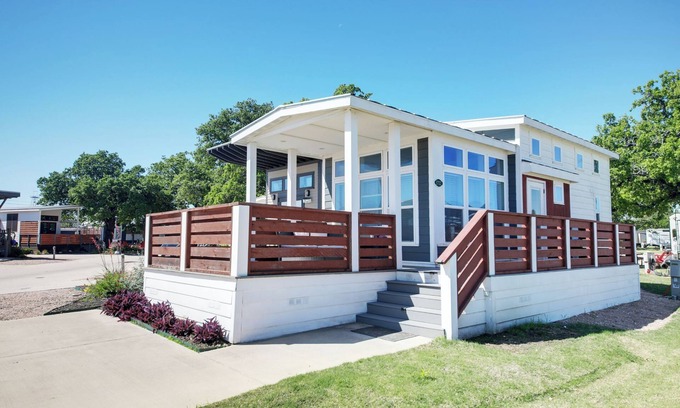 Austin Haus | Tiny Home for 4 in a Resort Community.