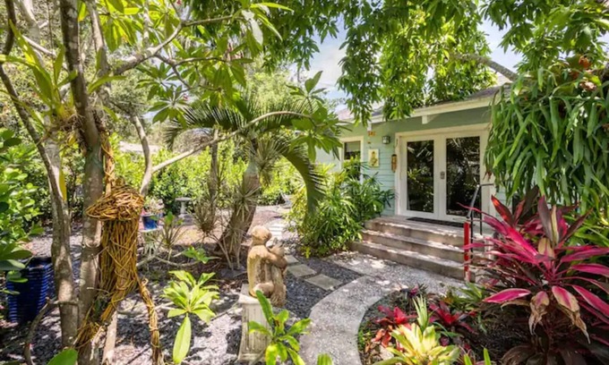 Tarpon River Haus | Tiny Home Oasis