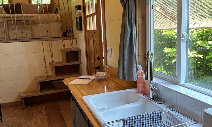 Gibsons Haus | Tiny home on gourmet mushroom farm just minutes outside of Gibsons.