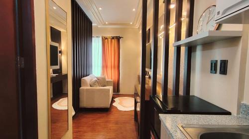 Bantud Hacienda Wohnung | TJs Oasis at Mesavirre Garden Residences