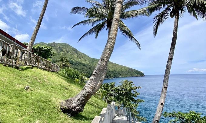 Mambajao Hotel | Tongatok Cliff Resort