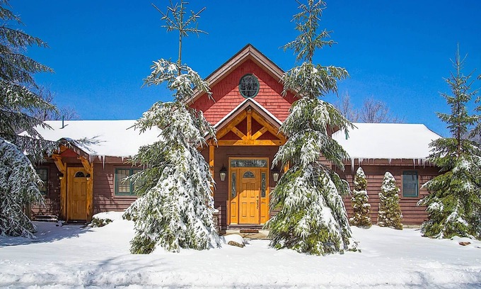 Snowshoe Haus | Top property on Snowshoe Mountain North Westridge 32 is as magnificent as its western views!