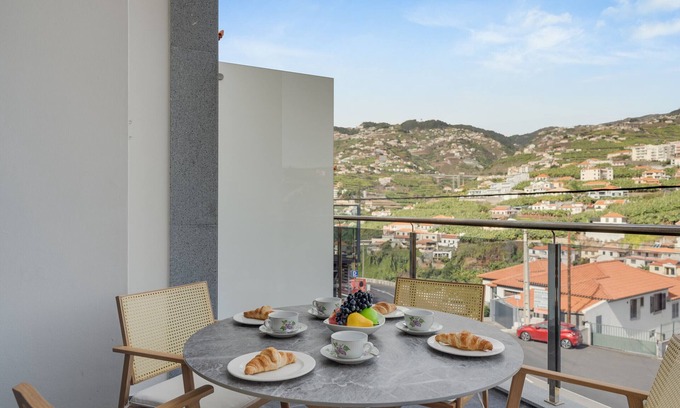 Camara de Lobos Wohnung | Torre Palace I by Atlantic Holiday
