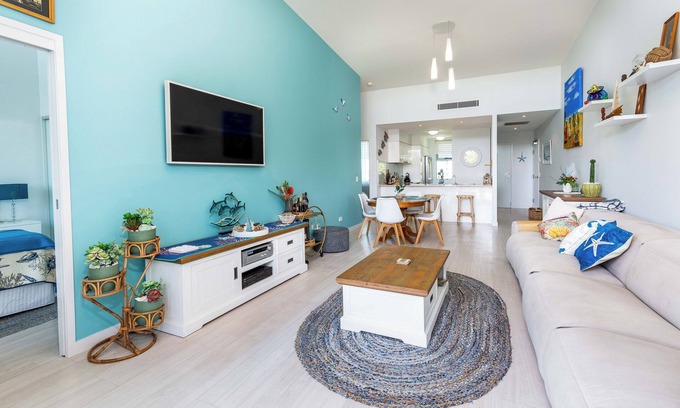 Woorim Wohnung | Town Centre & Beach At Your Door Step
