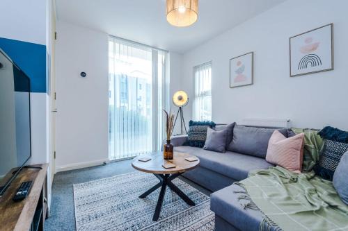 Manchester Haus | Townhouse 5mins to City Centre and Etihad - Free Secure Parking