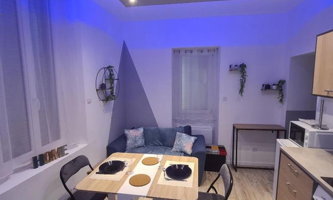 Tuchan Wohnung | Très joli appartement 2 pièces, centre-ville