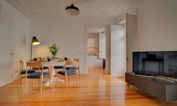 Encarnacao Wohnung | Eine moderne und stilvolle, 2 BR in Lissabon Zentrum, für 4 Personen - Principe Real