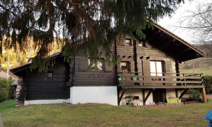 Les Bouchoux Skihütte | Traditional Mountain Chalet, located in the Haut-Jura Natural Park