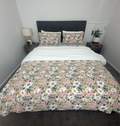 Royal Oak Haus | Trafalgar Place