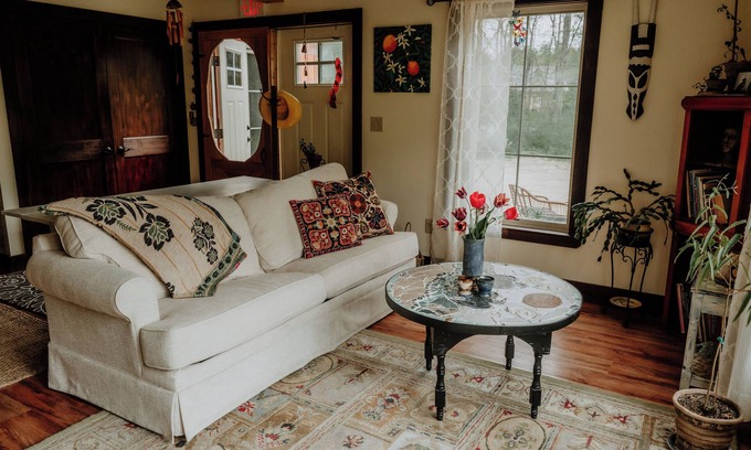 West Buxton Haus | Tranquil garden retreat located on 15private acres